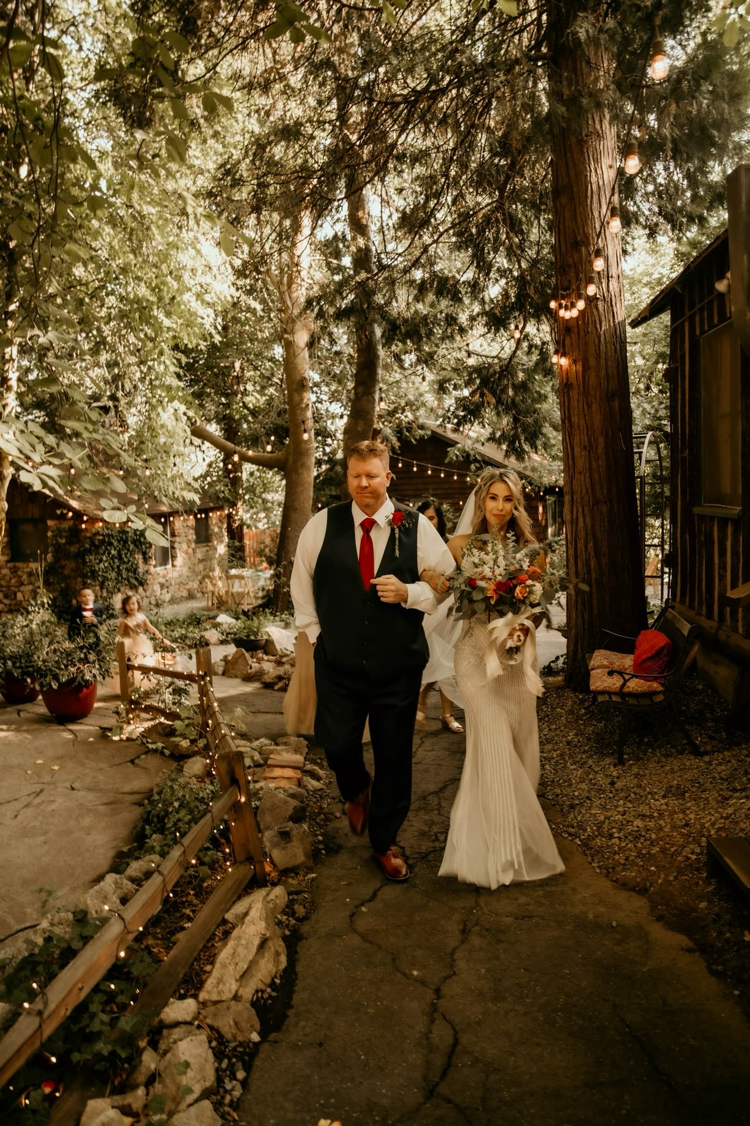 A couple photographed at Willow Woods Park — photograph 35