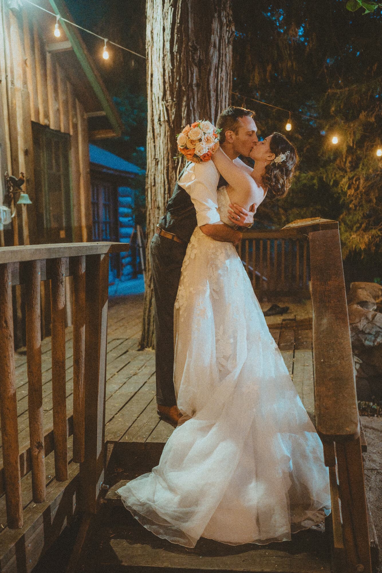 A couple photographed at Willow Woods Park — photograph 15